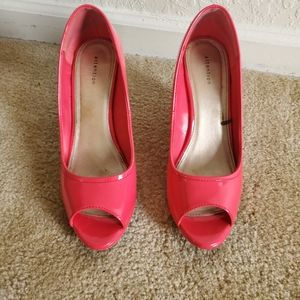 Pink Wedges size 9